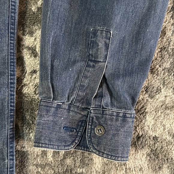 Calvin Klein 100% Cotton Denim Long Sleeve Shirt w 2 Breast Pockets w Flaps - Picture 4 of 6